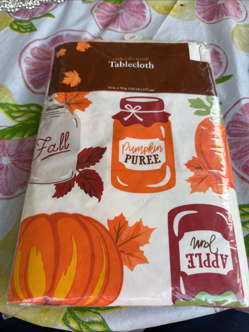 NWT Fall Tablecloth Rectangle 52 x 70” fits 28 in. X 46” to 40” x 54” pumpkins +